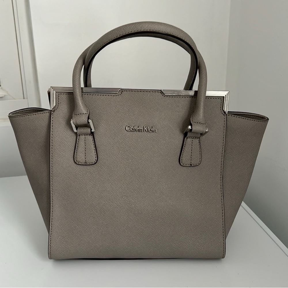 Calvin Klein top Saffiano satchel